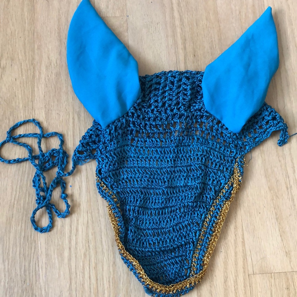 horse fly bonnet